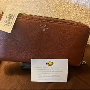 Fossil Brown Leather women’s wallet